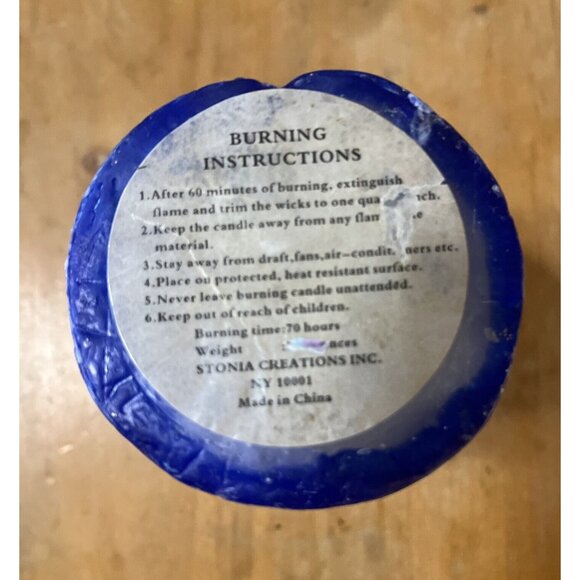 Stonia Creations Inc. 6" Blue&white Candle 70 Hour Burn Time - Picture 5 of 7